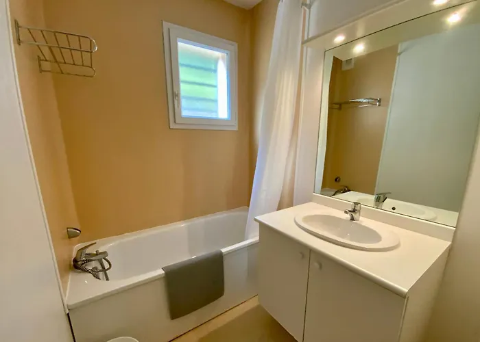 펜션 Les Naiades J57 - 2 Bedrooms For 6 People !